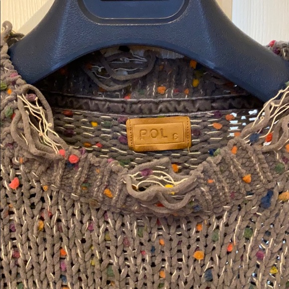 Sweater - Picture 3 of 6